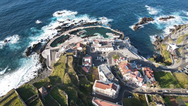lávová jezírka Porto Moniz